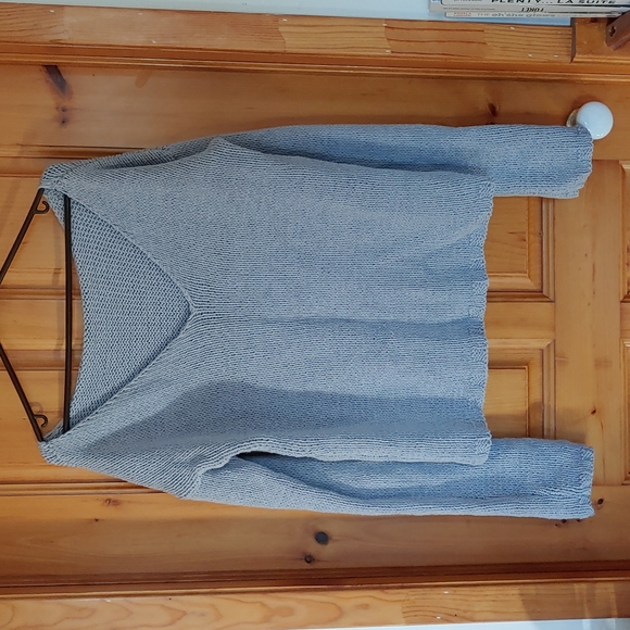 Deep V neck reversible cotton knitted jumper - Picture 5 of 5